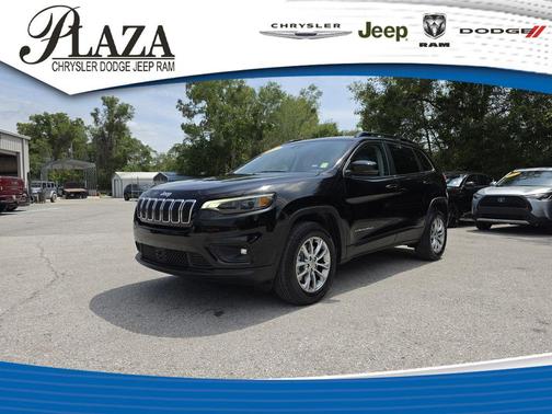 Diamond Black Crystal Pearlcoat 2022 Jeep Cherokee Latitude Lux