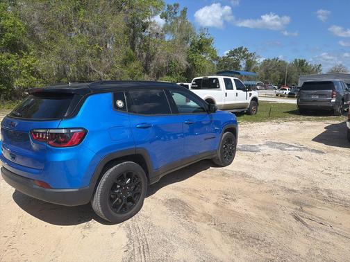 Laser Blue Pearlcoat 2023 Jeep Compass Latitude