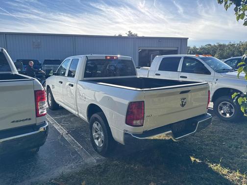 2024 RAM 1500 Classic SLT