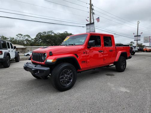 2026 Jeep Gladiator Sport S