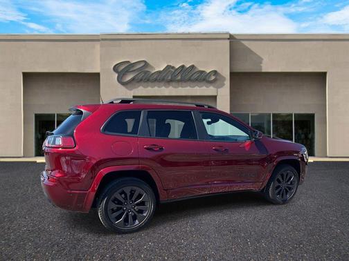 Velvet Red Pearlcoat 2021 Jeep Cherokee Limited