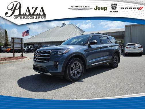 Vapor Blue Metallic 2025 Ford Explorer Active