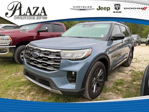 Vapor Blue Metallic 2025 Ford Explorer Active