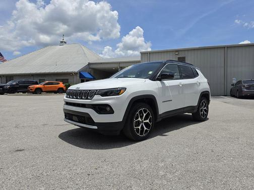 Bright White Clearcoat 2025 Jeep Compass Limited
