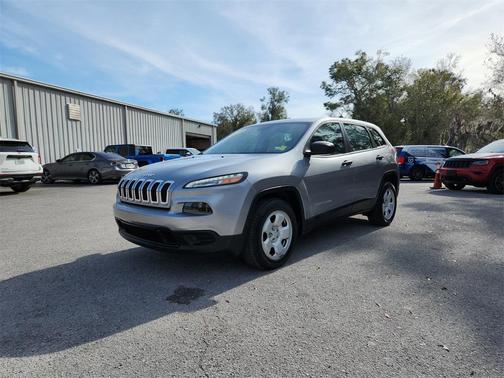 2017 Jeep Cherokee Sport