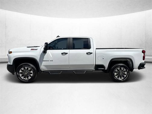 2024 Chevrolet Silverado 2500 Custom