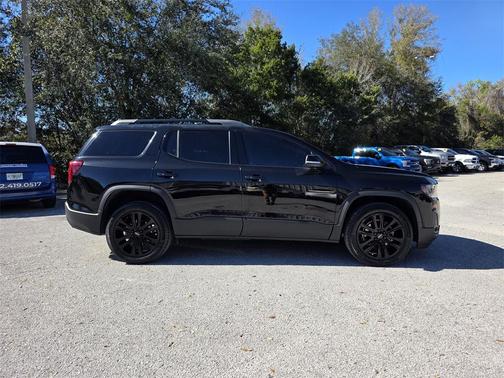 2023 GMC Acadia FWD SLT