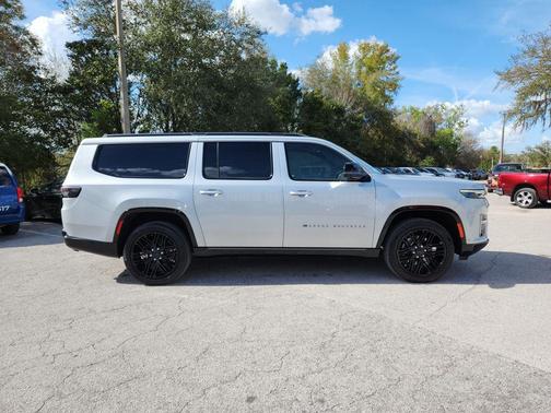 2026 Jeep Grand Wagoneer L Limited Reserve 4x4