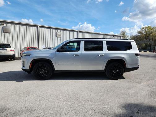 2026 Jeep Grand Wagoneer L Limited Reserve 4x4