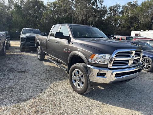 2018 RAM 2500 Big Horn Crew Cab 4x4 8' Box