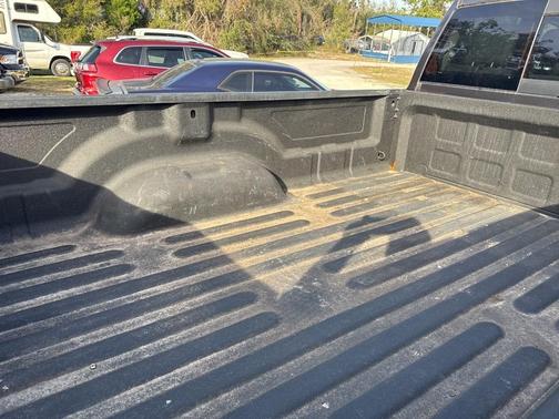 2018 RAM 2500 Big Horn Crew Cab 4x4 8' Box