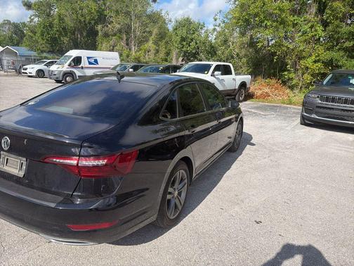 Deep Black Pearl 2020 Volkswagen Jetta 1.4T R-Line