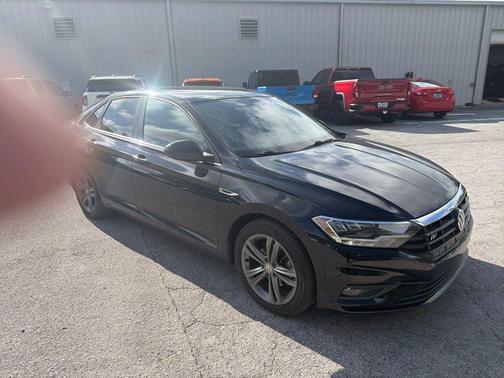 Deep Black Pearl 2020 Volkswagen Jetta 1.4T R-Line
