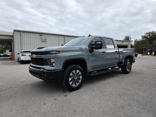 2024 Chevrolet Silverado 2500 Custom