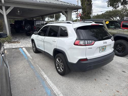 2019 Jeep Cherokee Latitude Plus