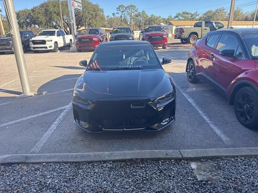 2019 Hyundai Veloster Base