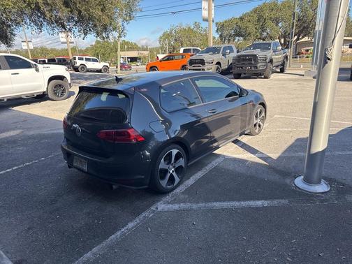 2016 Volkswagen Golf GTI 2.0T S 4-Door