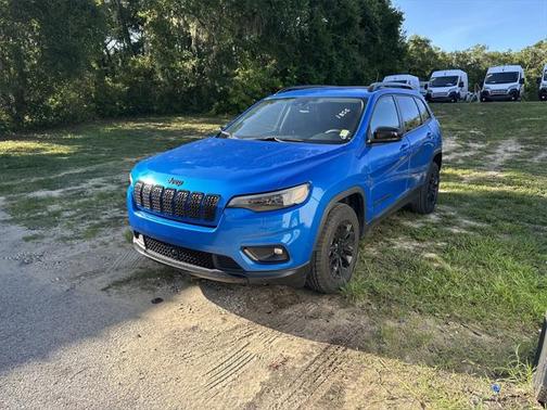 2023 Jeep Cherokee Altitude