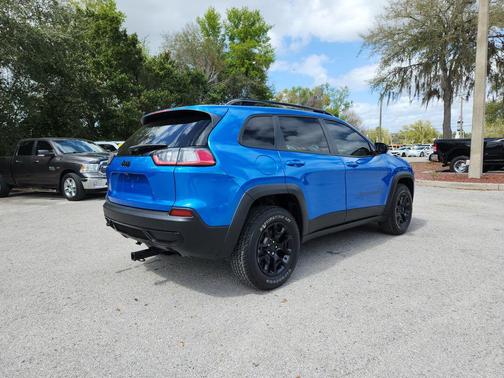 2022 Jeep Cherokee X 4x4