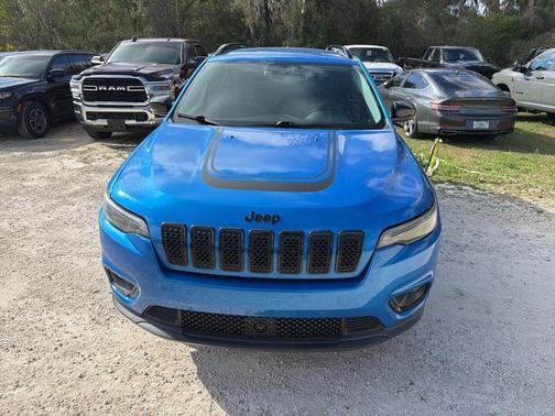 2022 Jeep Cherokee X 4x4