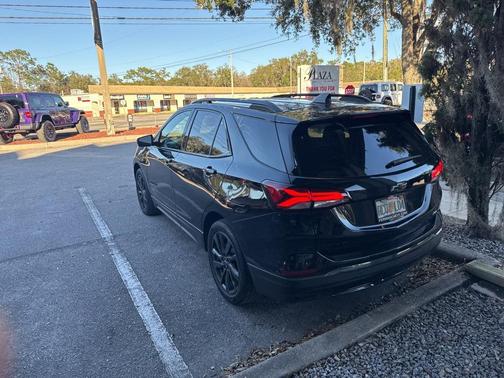 2023 Chevrolet Equinox FWD RS