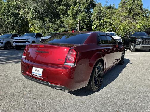2023 Chrysler 300 Touring