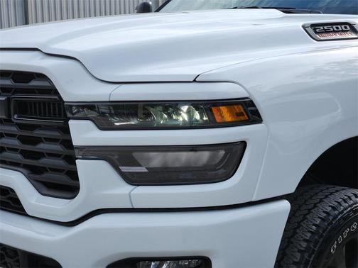 2025 RAM 2500 Big Horn Crew Cab 4x4 6'4' Box