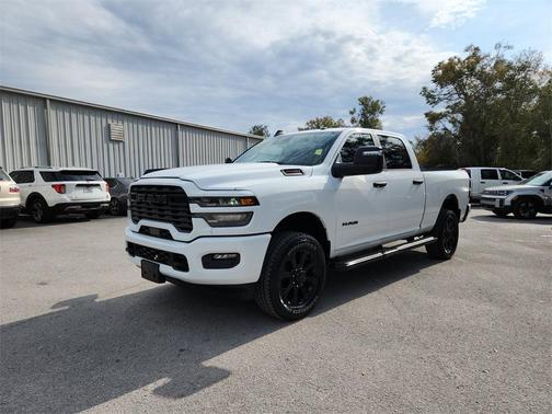 2025 RAM 2500 Big Horn Crew Cab 4x4 6'4' Box