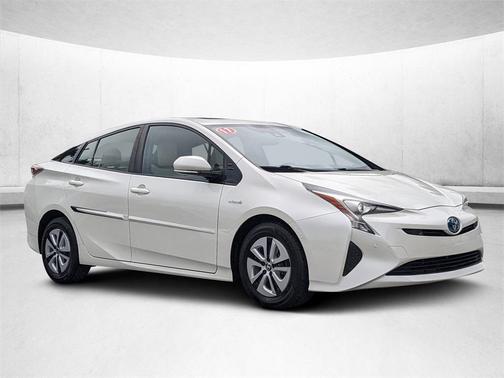 2017 Toyota Prius Four