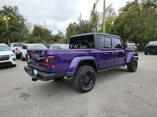 2026 Jeep Gladiator Willys 4x4
