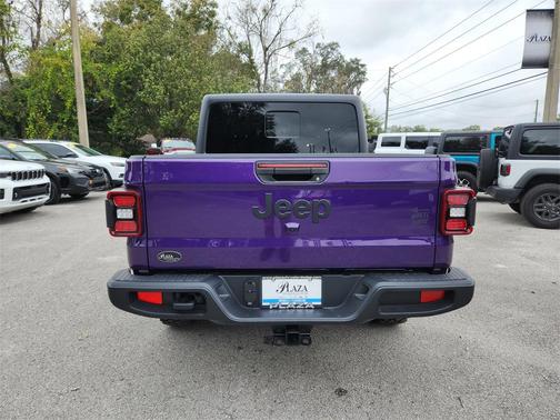 2026 Jeep Gladiator Willys 4x4