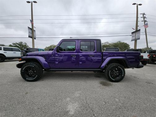 2026 Jeep Gladiator Willys 4x4