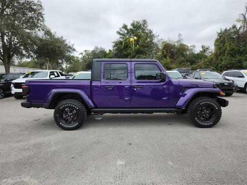 2026 Jeep Gladiator Willys 4x4