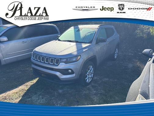 2022 Jeep Compass Latitude Lux