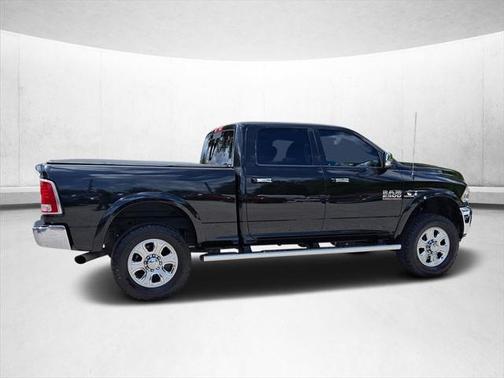 2018 RAM 2500 Laramie Crew Cab 4x4 6'4' Box