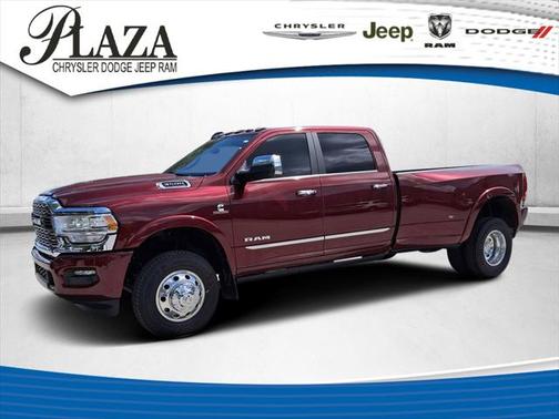 2022 RAM 3500 Limited Crew Cab 4x4 8' Box