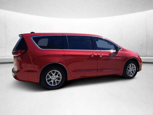 2025 Chrysler Pacifica L