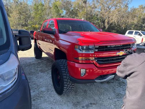 2017 Chevrolet Silverado 1500 2LT