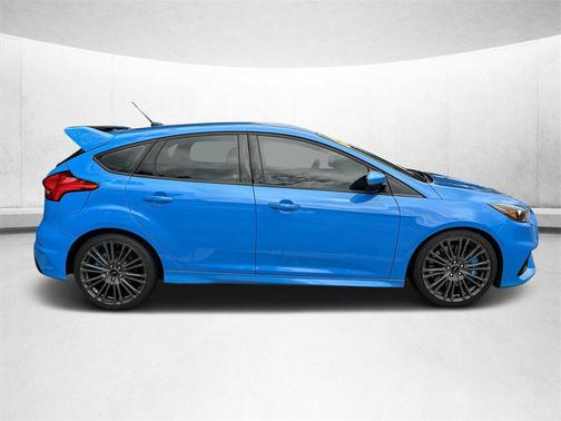 2017 Ford Focus RS Base
