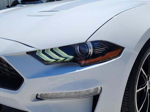 2020 Ford Mustang EcoBoost Premium