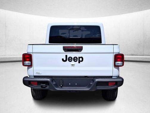 2025 Jeep Gladiator Nighthawk