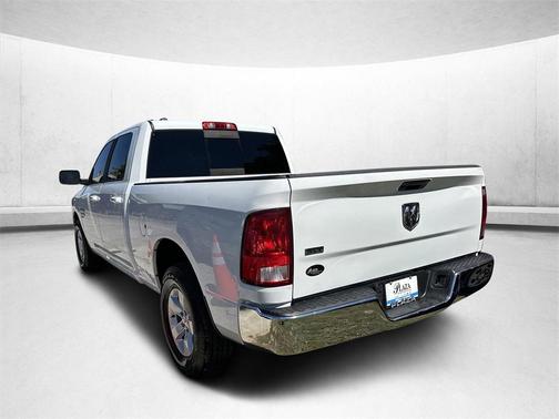 2019 RAM 1500 SLT