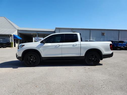 2022 Honda Ridgeline Black