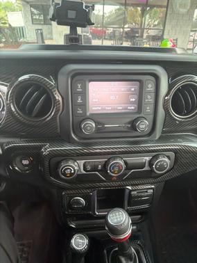 Crystal Metallic 2021 Jeep Wrangler Sport