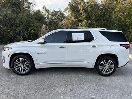 2023 Chevrolet Traverse High Country