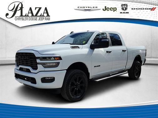 2025 RAM 2500 Big Horn Crew Cab 4x4 6'4' Box