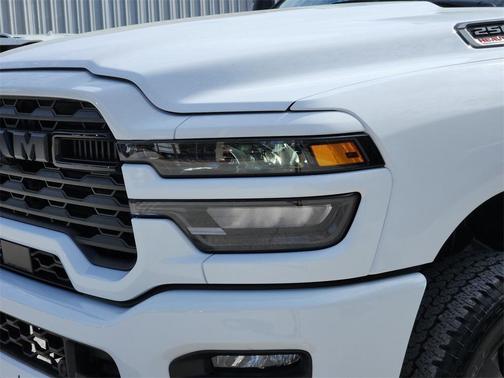 2025 RAM 2500 Big Horn Crew Cab 4x4 6'4' Box