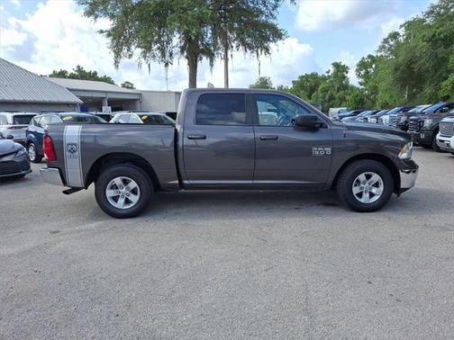 2021 RAM 1500 Classic SLT