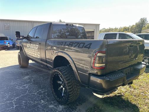 2022 RAM 2500 Limited Mega Cab 4x4 6'4' Box