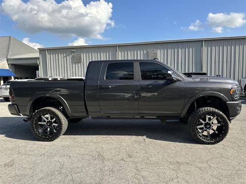 2022 RAM 2500 Limited Mega Cab 4x4 6'4' Box